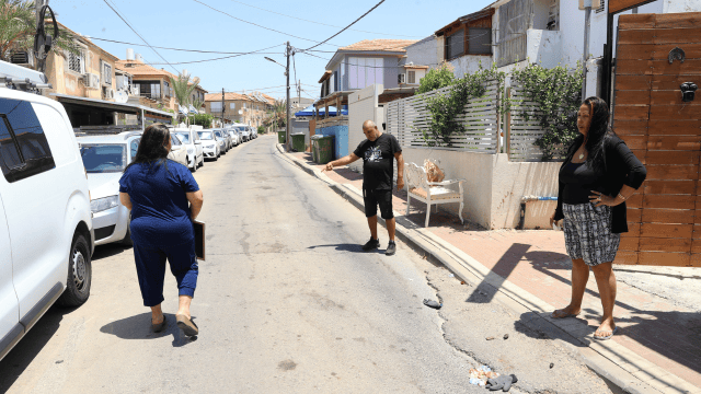 ילדיה של רחל טוויל בזירת התאונה