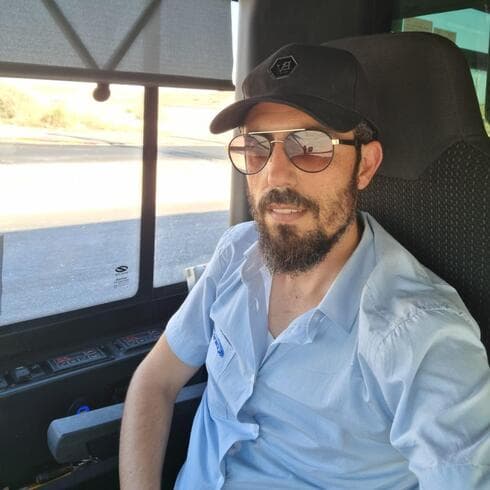 נהג האוטובוס דוד אסור. "כששמעתי מה יש בתיק השמחה הייתה כפולה"
