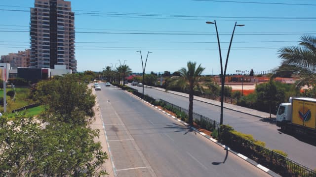 המסלול מספק אפשרות לצעידה ישירה