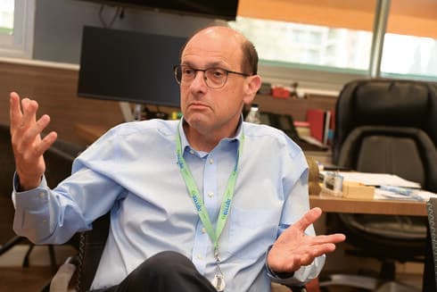 ד"ר שלומי קודש. "צריך להוסיף שירותי בריאות ולעשות את זה נכון"
ד"ר שלומי קודש. "צריך להוסיף שירותי בריאות ולעשות את זה נכון"