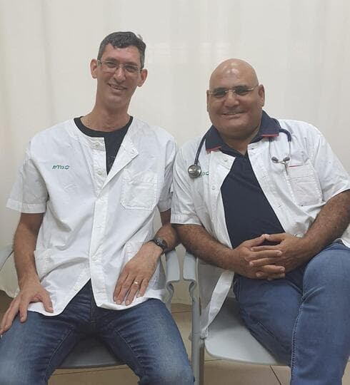 מימין- דר סמיר חדראוי ובשיר סרור