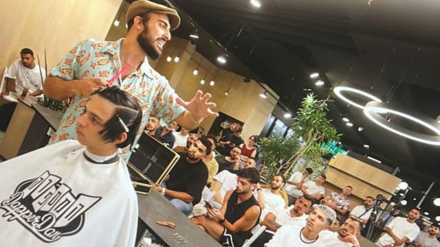 אבירם מלמד בתל אביב