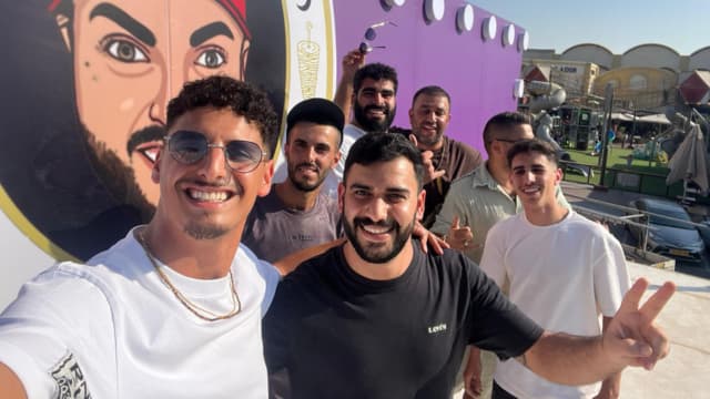 הבעלים. כולם צעירים מהאזור (צילום: אלבום פרטי) הבעלים. כולם צעירים מהאזור