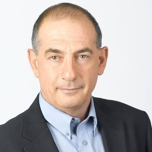 חביליו. המעבר יפגע בציבור המשרתים (צילום: ישראל כהן) יוסי חביליו