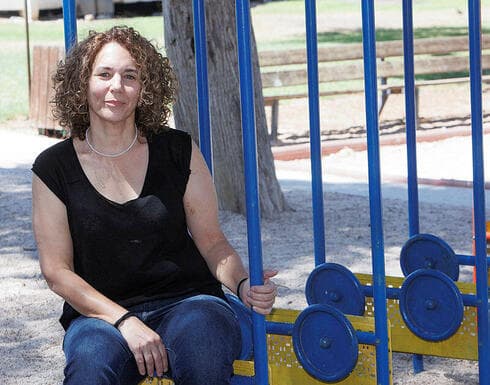 טליה טייב