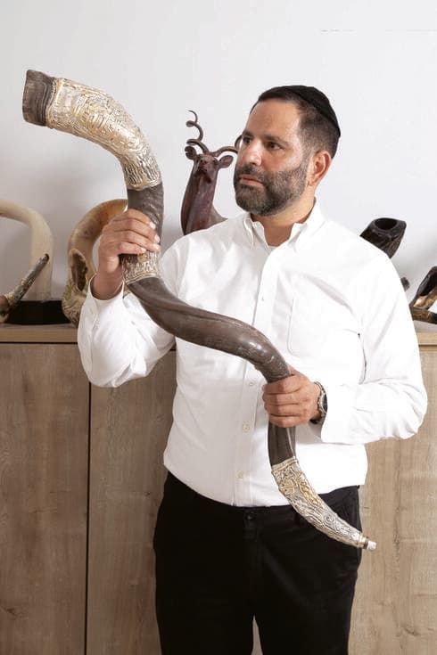 התגלגל לעסק בטעות. אלי מלכא (צילום: אלכס קולומויסקי ) התגלגל לעסק בטעות. אלי מלכא