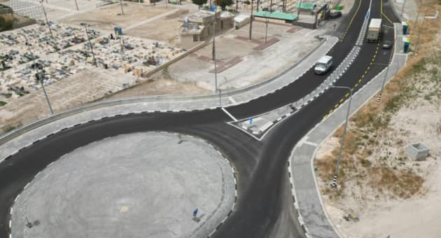 כביש חדש יש, מעברי חצייה