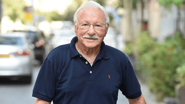 מלאי ניסיון ואפס אגו. לנדאו