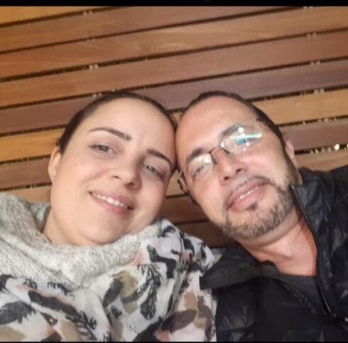 טל יצחק ורעייתו לורה