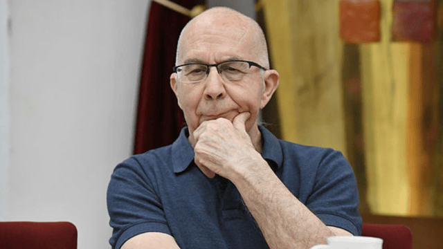הראשון לצאת למחאה. אשכנזי (צילום: נחום סגל) הראשון לצאת למחאה. אשכנזי