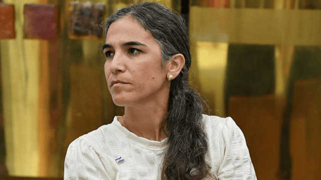 אין נייטרליות בהפיכה. ד"ר הדס שהרבני (צילום: נחום סגל) אין נייטרליות בהפיכה. ד"ר הדס שהרבני