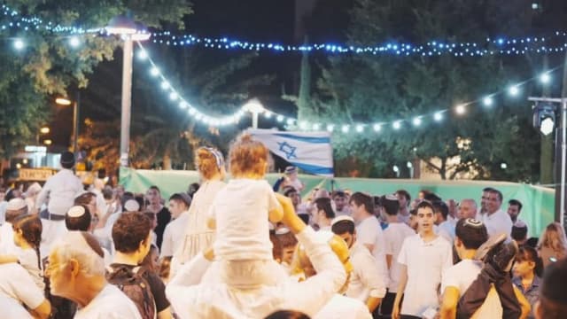 הקפות שניות בכפר סבא
