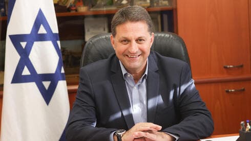חיים ביבס. פרסם אמירה נחרצת