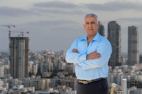 אלי לחמני אלי לחמני