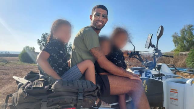 רס"ן פלג סאלם ז"ל ובנותיו