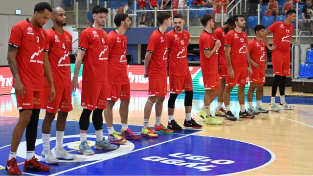 שחקני ב"ש. במועדון "בהחלט מבינים את מי שלא ירצה לחזור" 