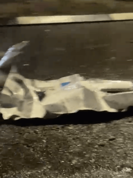 מזירת נפילת הטיל בבת ים (צילום: צלם לא ידוע, שימוש לפי סעיף 27/א לחוק זכויות היוצרים) מזירת נפילת הטיל בבת ים