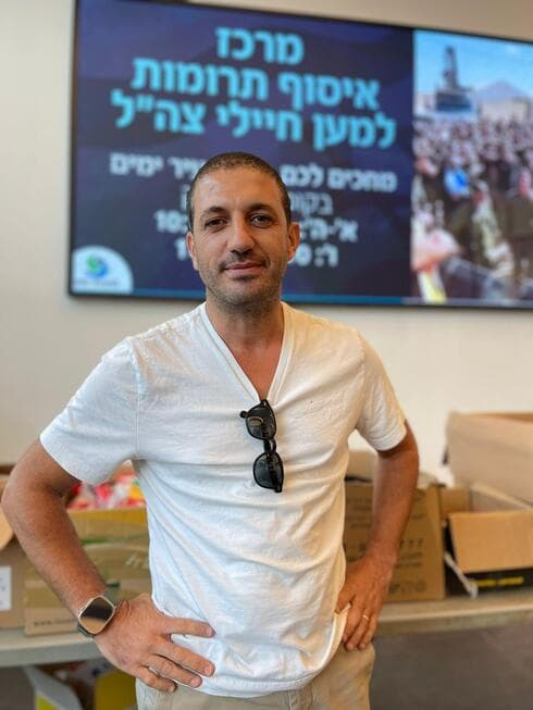 מיקאל כהן. יזם את המרכז לאיסוף תרומות לחיילים בנתניה