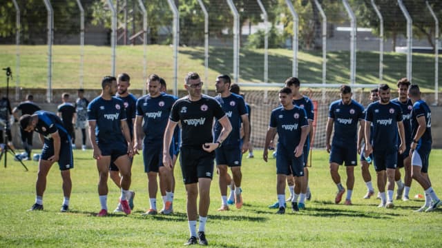 שחקני ב"ש באחד האימונים השבוע. המשחק מול דימונה בבית האדום ייערך ללא קהל (צילום: ליאור מוסקוביץ', הפועל "ויקטורי" ב"ש) שחקני ב"ש באחד האימונים השבוע. המשחק מול דימונה בבית האדום ייערך ללא קהל