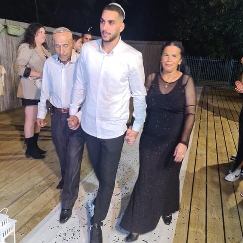 שי  ושלמה. חתונה בשכונה