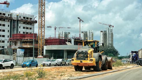שכונת נרקיסים בעיר. "הם לא מעדיפים שנסיים?"