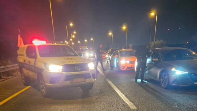 אכיפת מרוצים בכביש 444