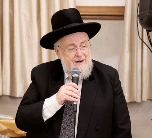 הרב שלזינגר
