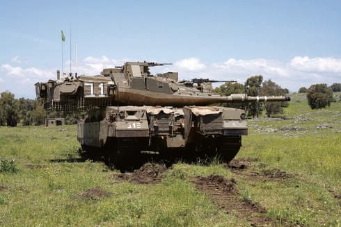 "עד 7 באוקטובר מעיל רוח הופעל 7,300 פעמים וכיפת הברזל יירטה מעל 7,000 טילים". מעיל רוח על מרכבה (צילום: רפאל) מעיל רוח על מרכבה