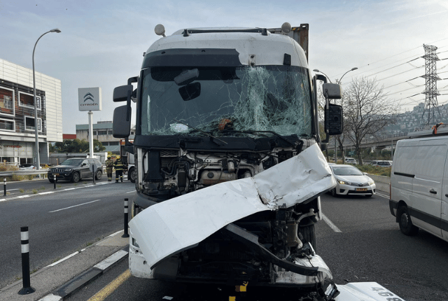 תאונת הדרכים בכביש 75