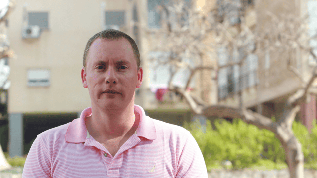 נועם גרייף. "דיווחתי למשטרה" נועם גרייף. "דיווחתי למשטרה"