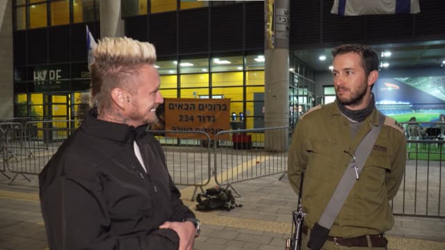 נתנאל נוסבאום ודניס צ'רקוב שהביא את ההפתעה