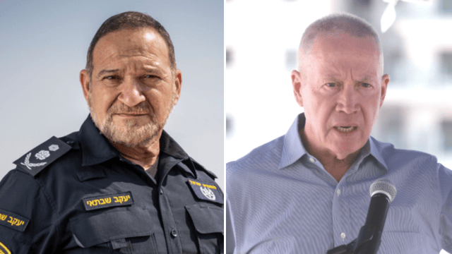 יואב גלנט ורב ניצב קובי שבתאי (צילום: יואב דודקביץ ואביגיל עוזי) יואב גלנט ורב ניצב קובי שבתאי