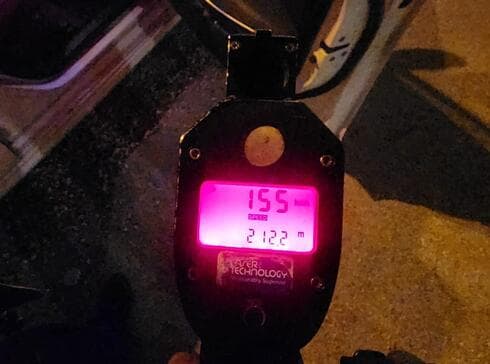 בדיקת אלכוהול חריגה (צילום: דוברות המשטרה מחוז חוף) בדיקת אלכוהול חריגה