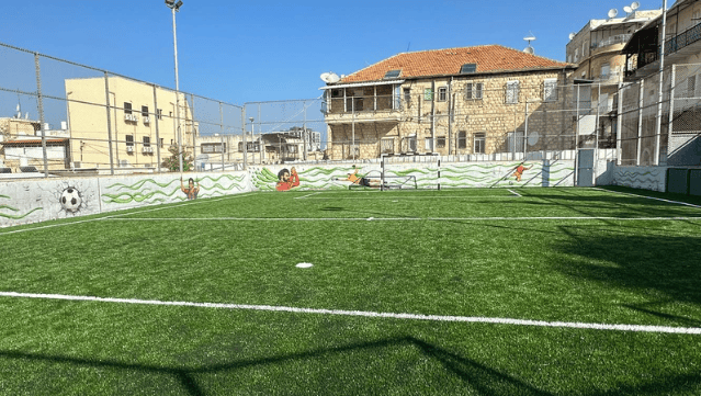 מגרש מחודש בגן אחווה בשכונת ואדי ניסנאס בחיפה