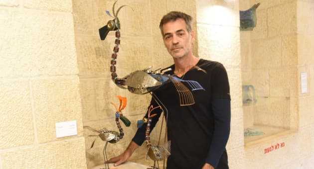 דורי שניר