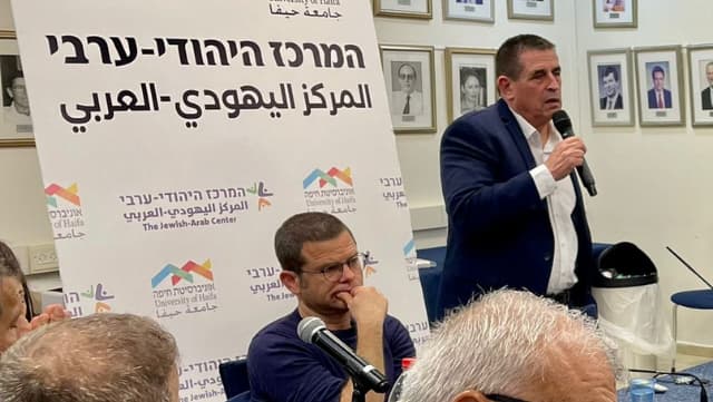ח"כ סגלוביץ במרכז יהודי ערבי באוניברסיטת חיפה
