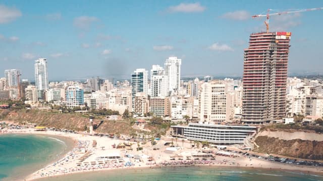 נתניה