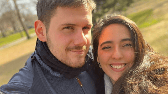 סער גנור ובת זוגו אדל סער גנור ובת זוגו אדל