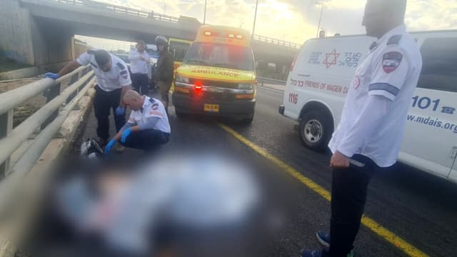 זירת התאונה הקטלנית בכביש 22