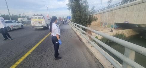 זירת התאונה הקטלנית בכביש 22