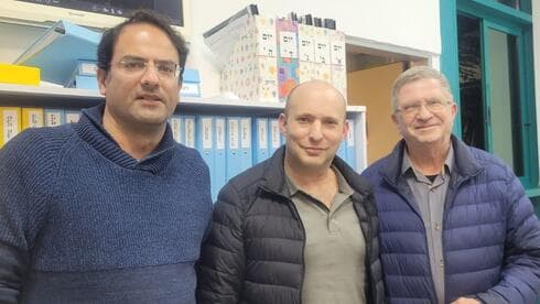 אפרים בולמש, נפתלי בנט ועופר אורנשטיין שהשתתפו בכנס