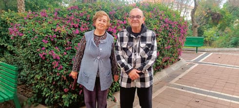 רוסלייקוב ונחמיאס. "לפחות אנחנו בבית"