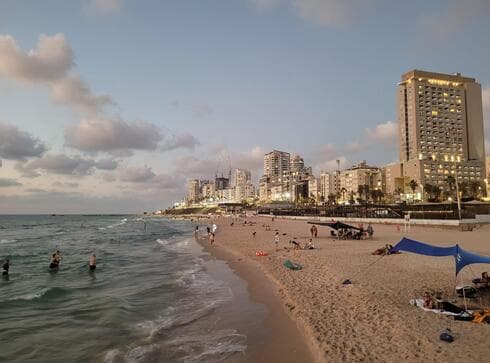 חוף בת ים