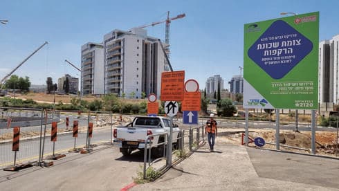 העבודות בצומת. שיתוף פעולה בין העירייה לחברה