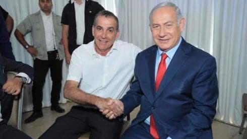 שמעון בוקר וראש הממשלה בינימין נתניהו (צילום: פרטי) שמעון בוקר