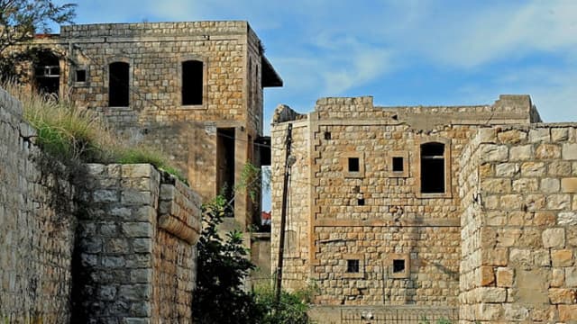 סיור שנוי במחלוקת. ואדי סאליב