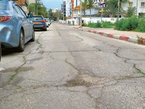 התשתיות בשכונות הוותיקות צועקות הצילו