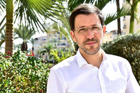ראש עיריית קרית מוצקין הנבחר, ציקי אבישר