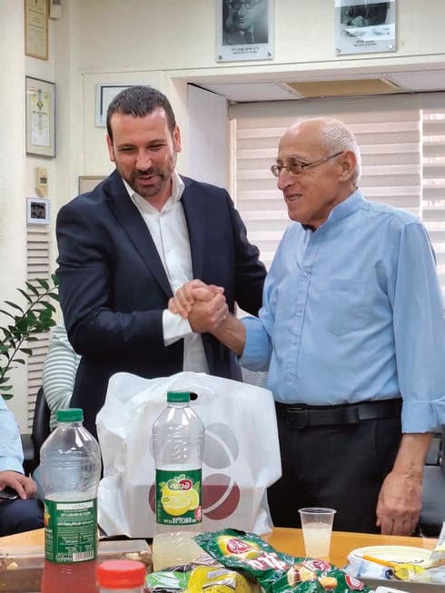 קינן ומוטי ששון. הטיקטוק ניצח את הזירה המיושנת 