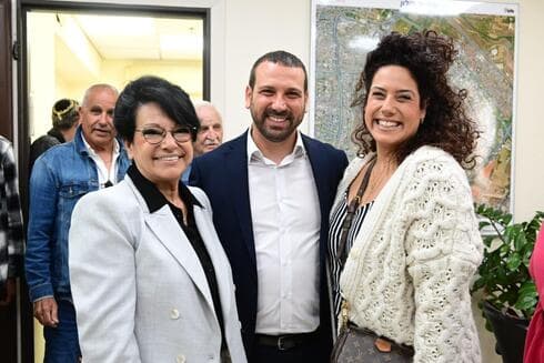שי קינן ביומו הראשון כראש עיריית חולון